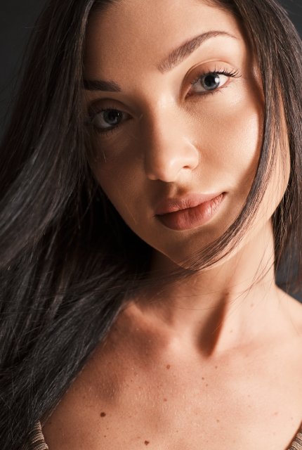 Vertical Image 2