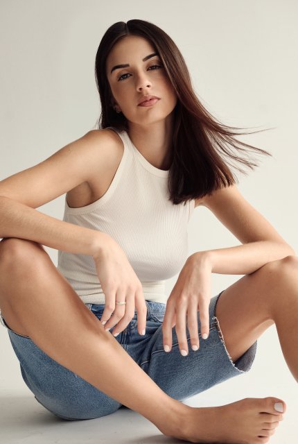 Vertical Image 1