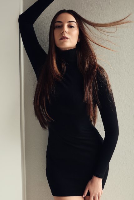Vertical Image 2